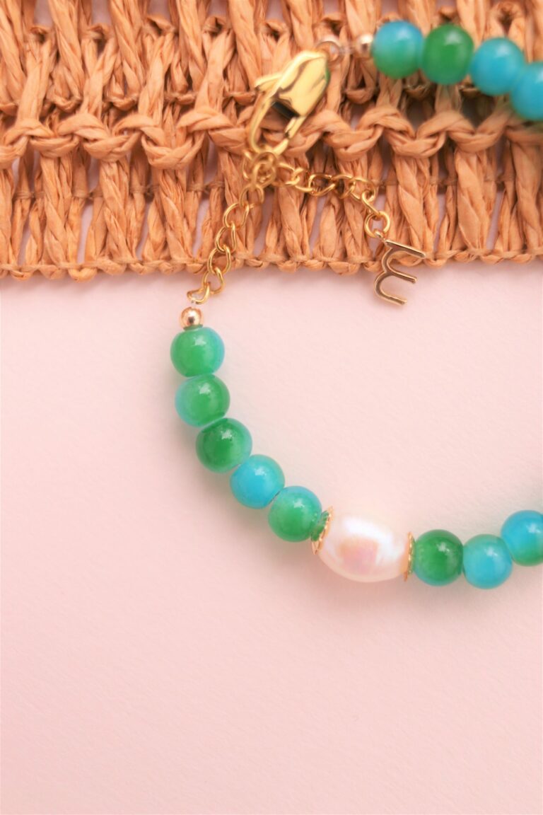 Bracelet de perles colorées