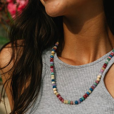 Collier perles de verre multicolores