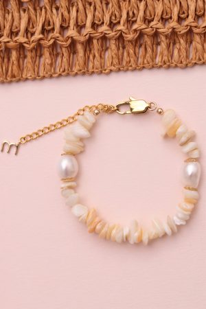 Bracelet en perles de nacre