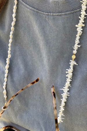 Chaine de lunettes blanche en coquillages et perles de bambou